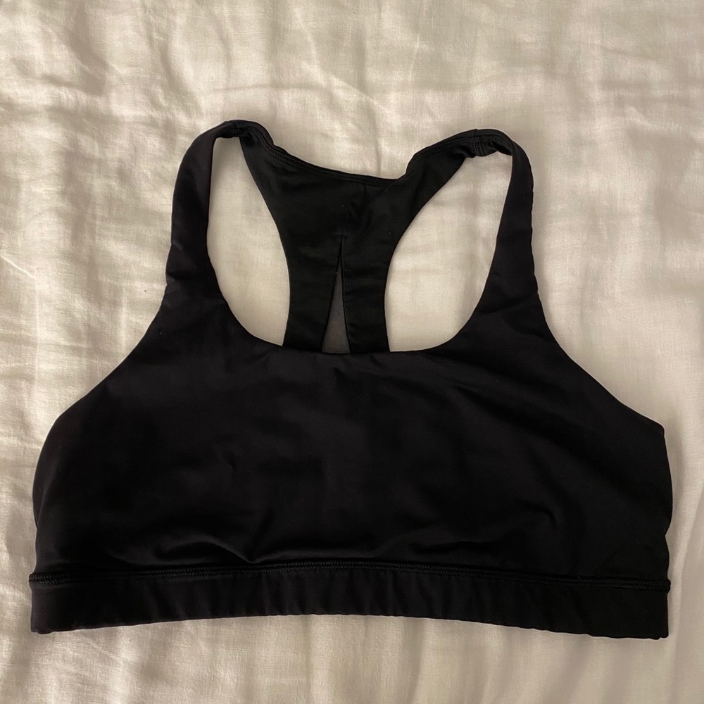 Black Lululemon Sports Bra